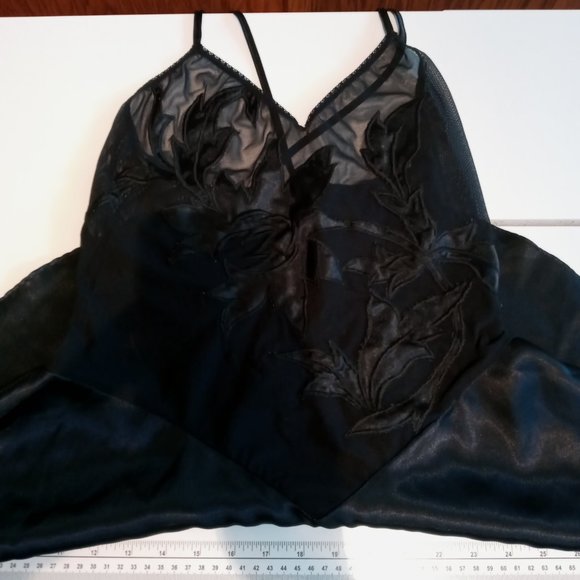 Lace Lingerie - Picture 6 of 6